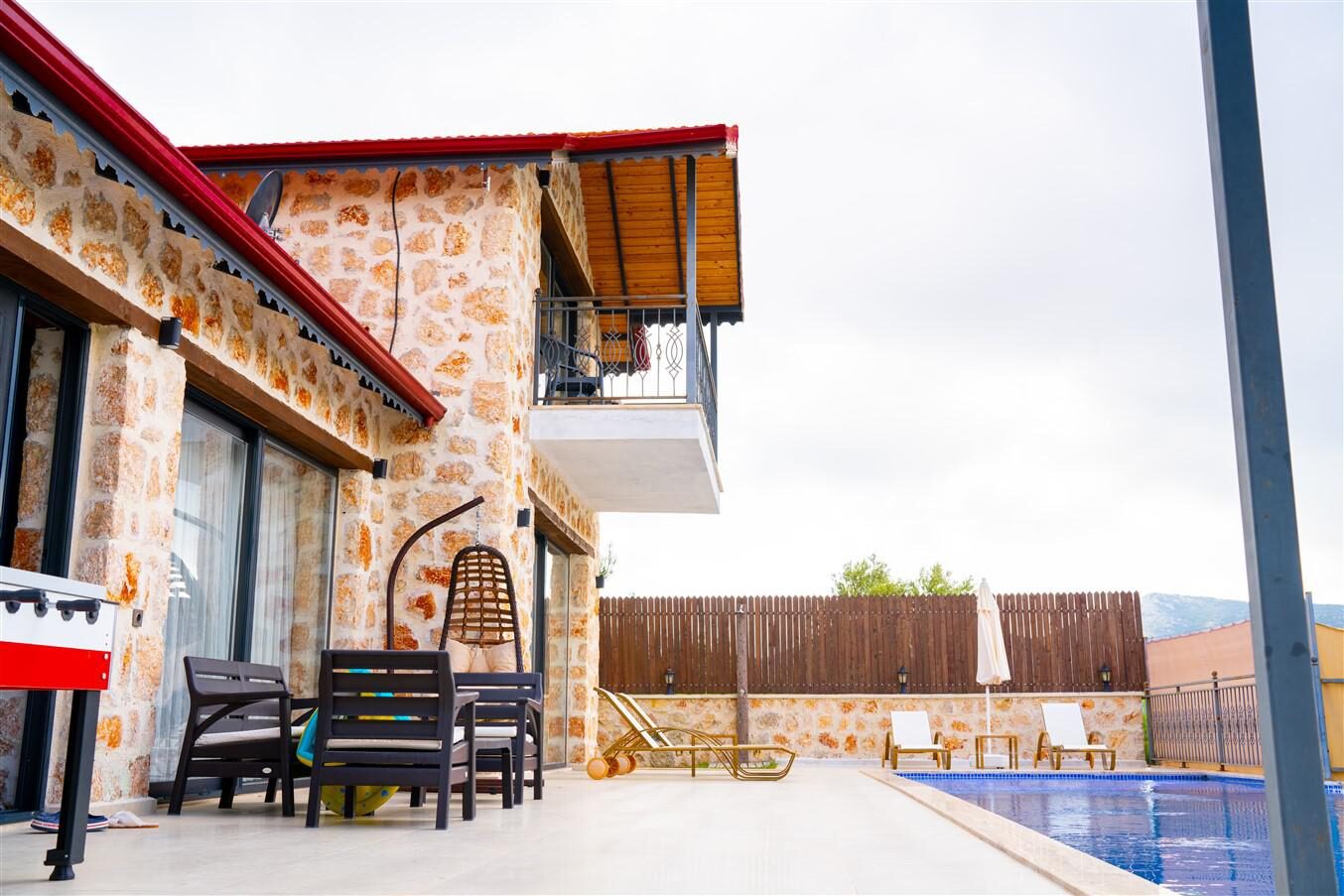 Villa Fiesta — 141
