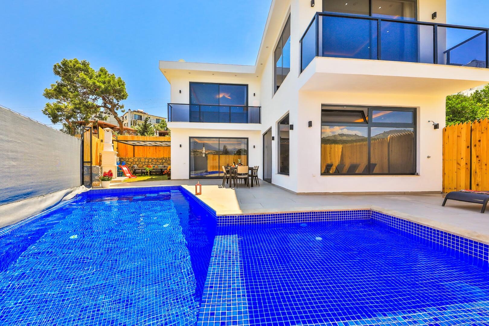 Villa Metaverse — 2