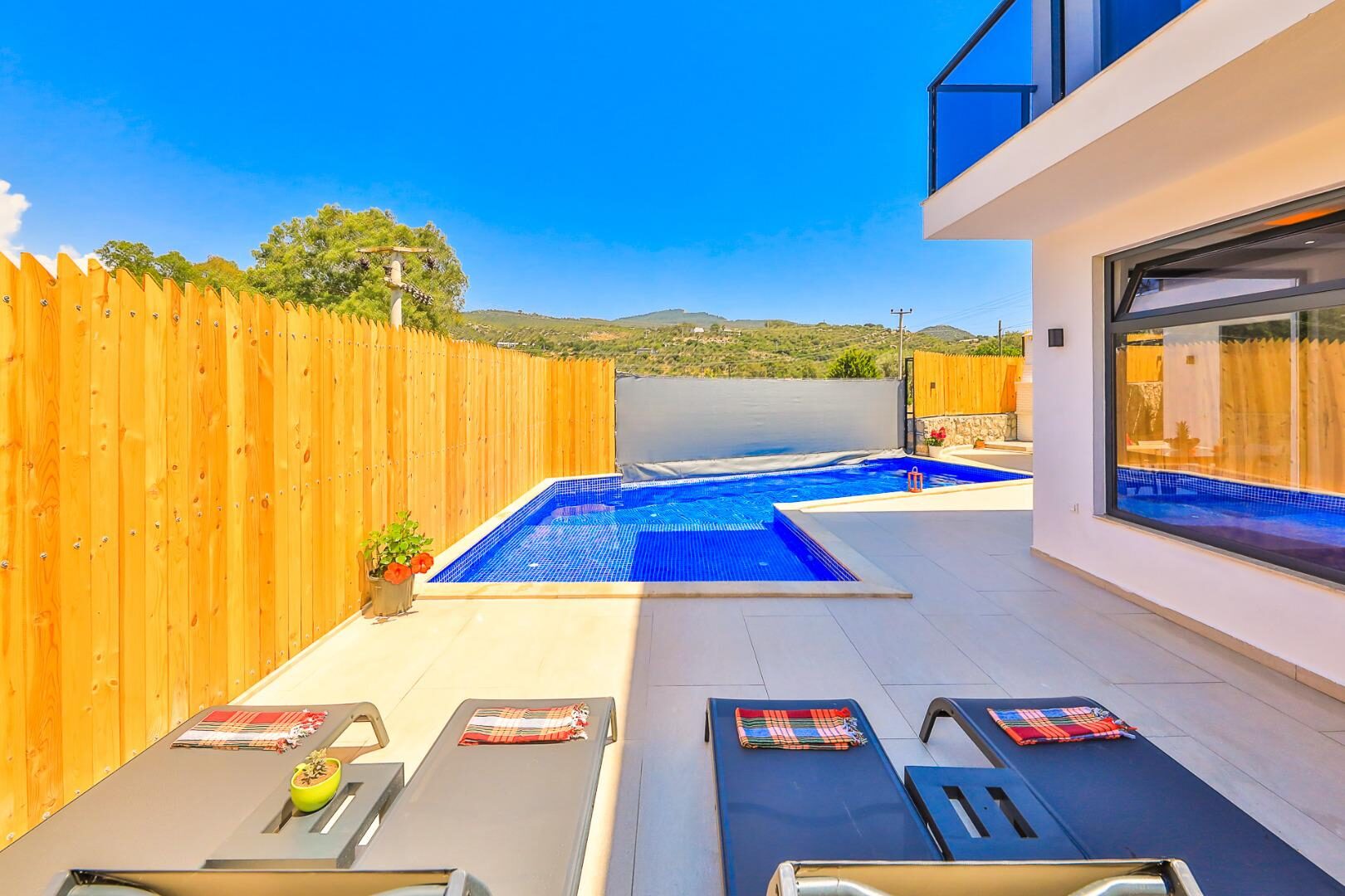 Villa Metaverse — 23