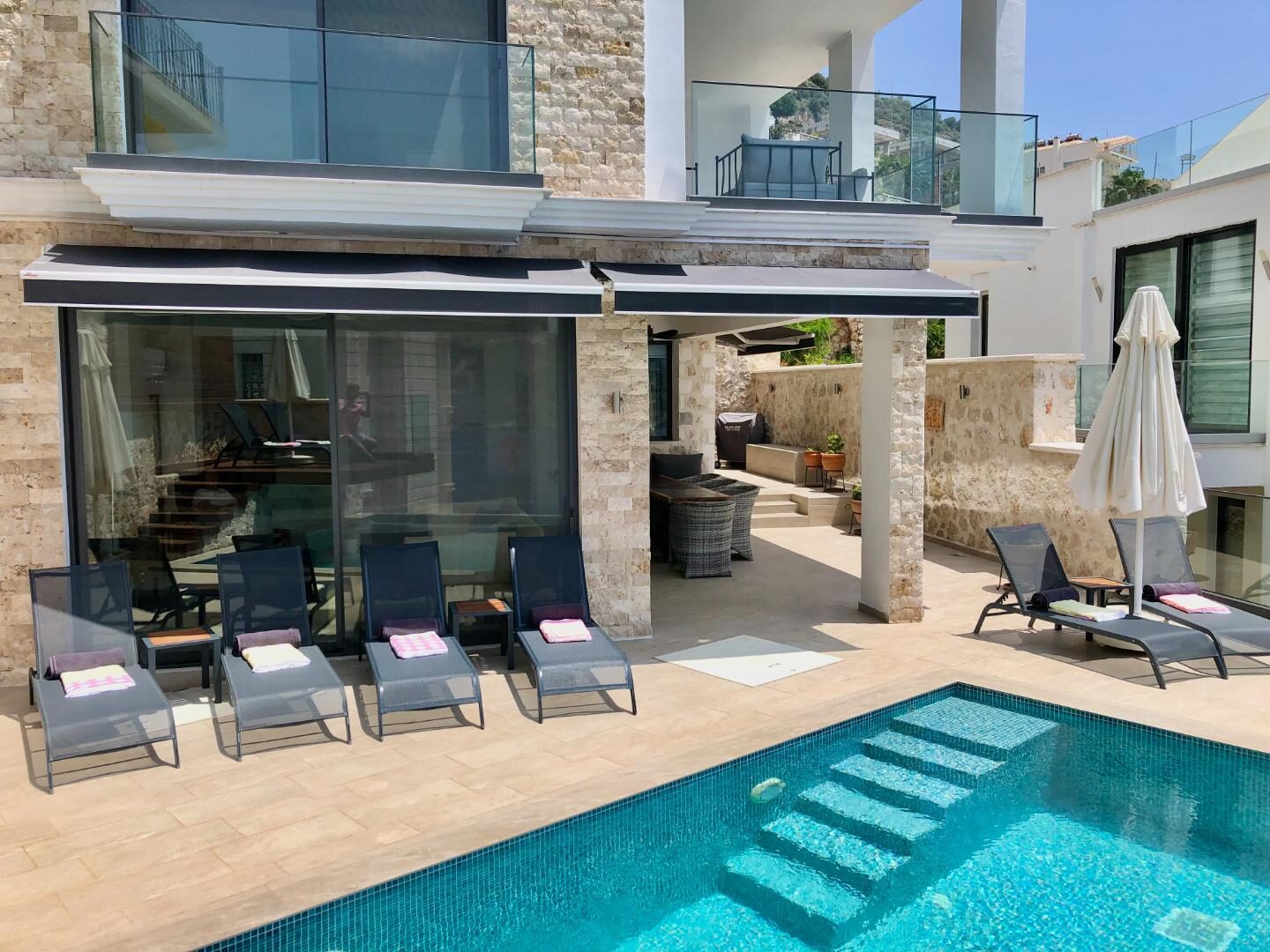 Villa Serendipty — 3