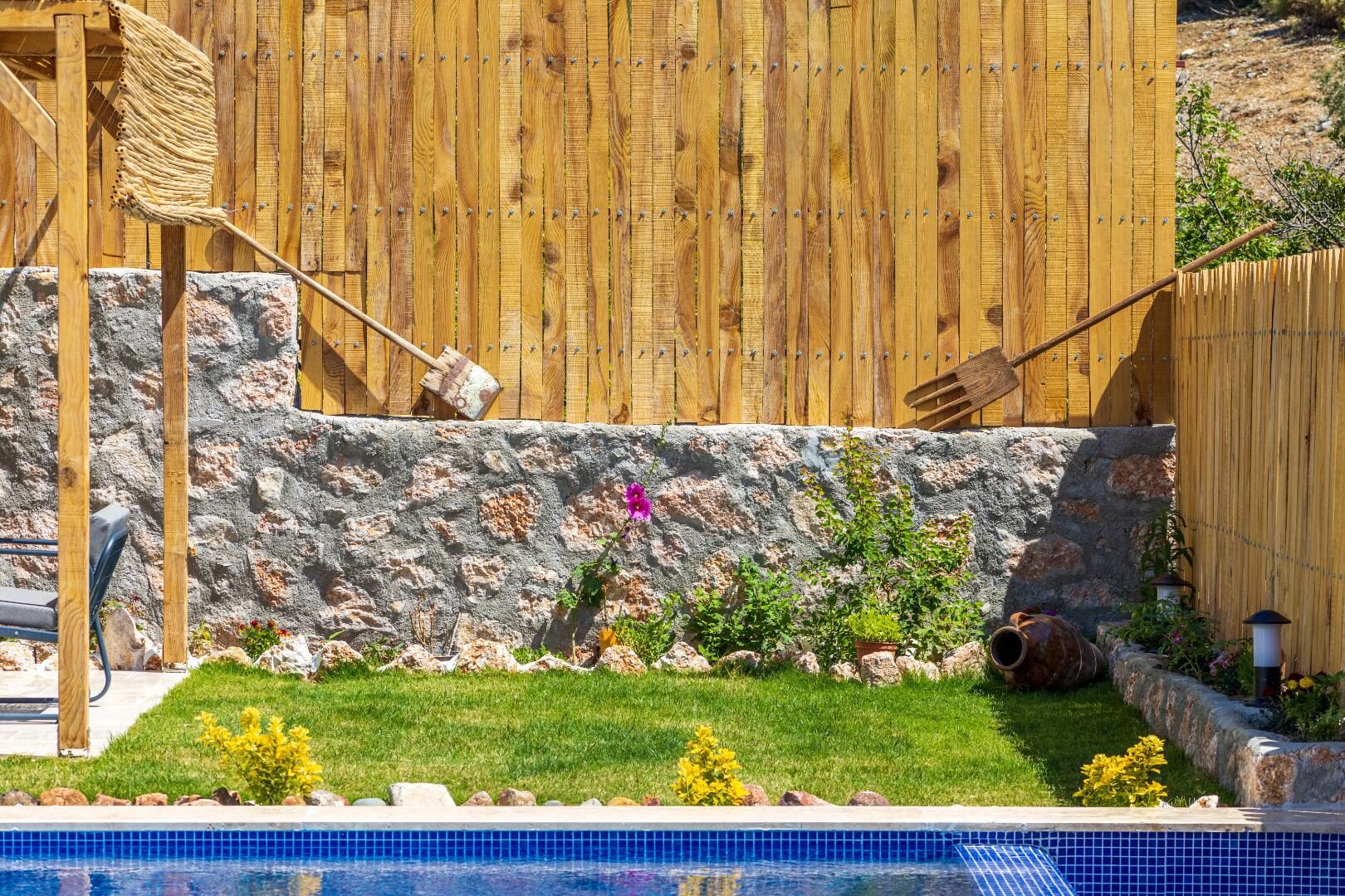 Villa Belis — 33