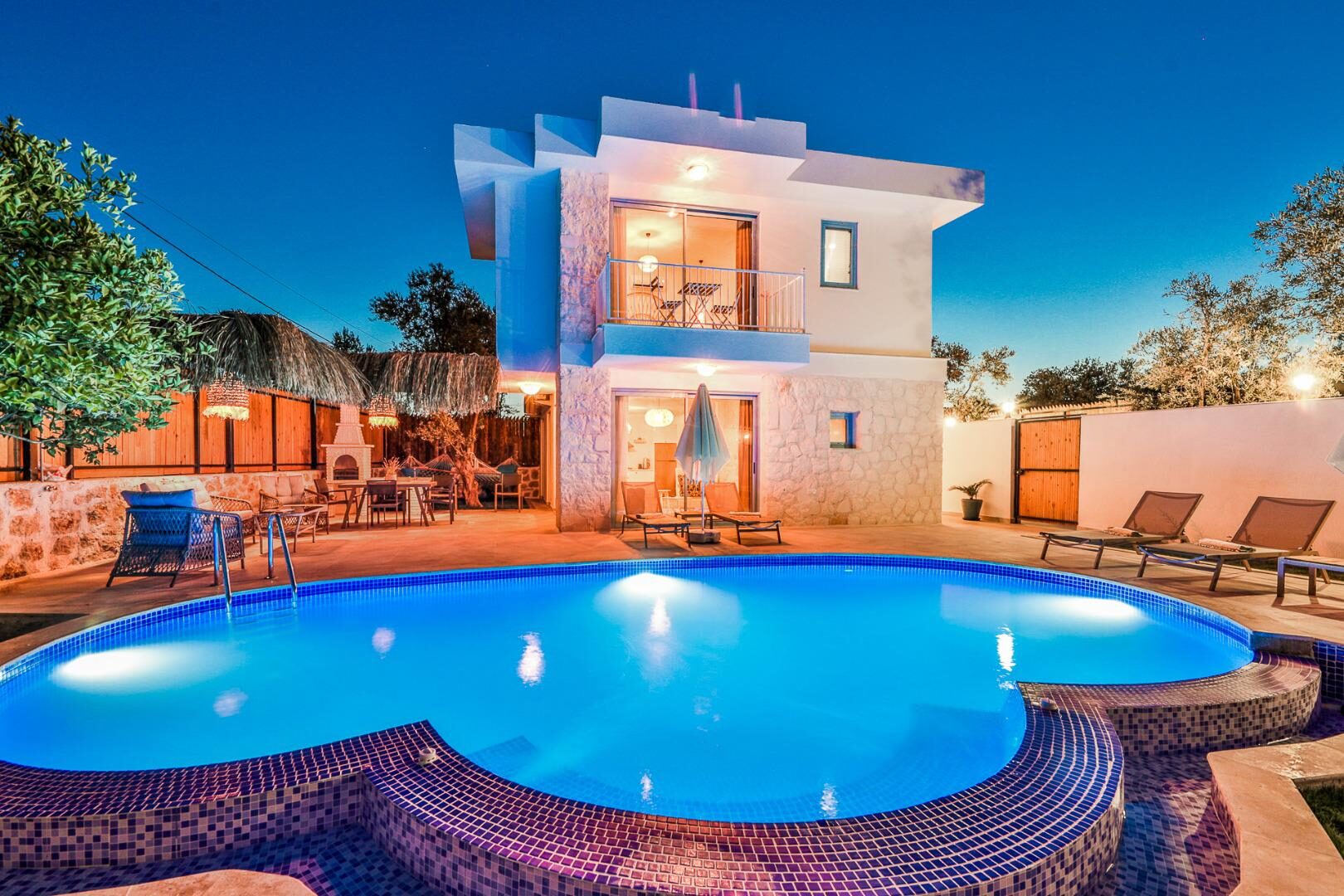 Villa Leto — 13
