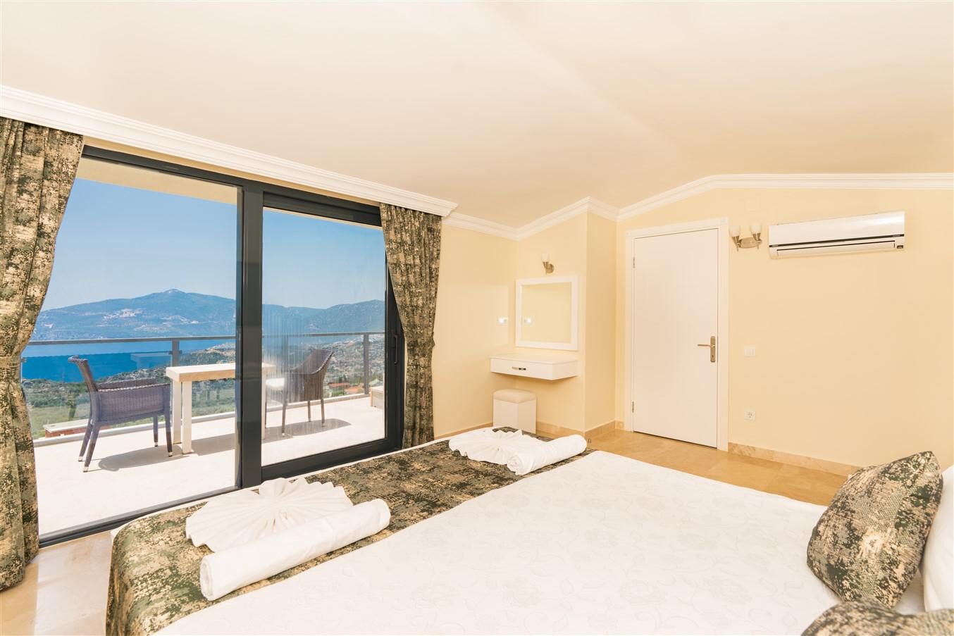 Villa Kral — 103