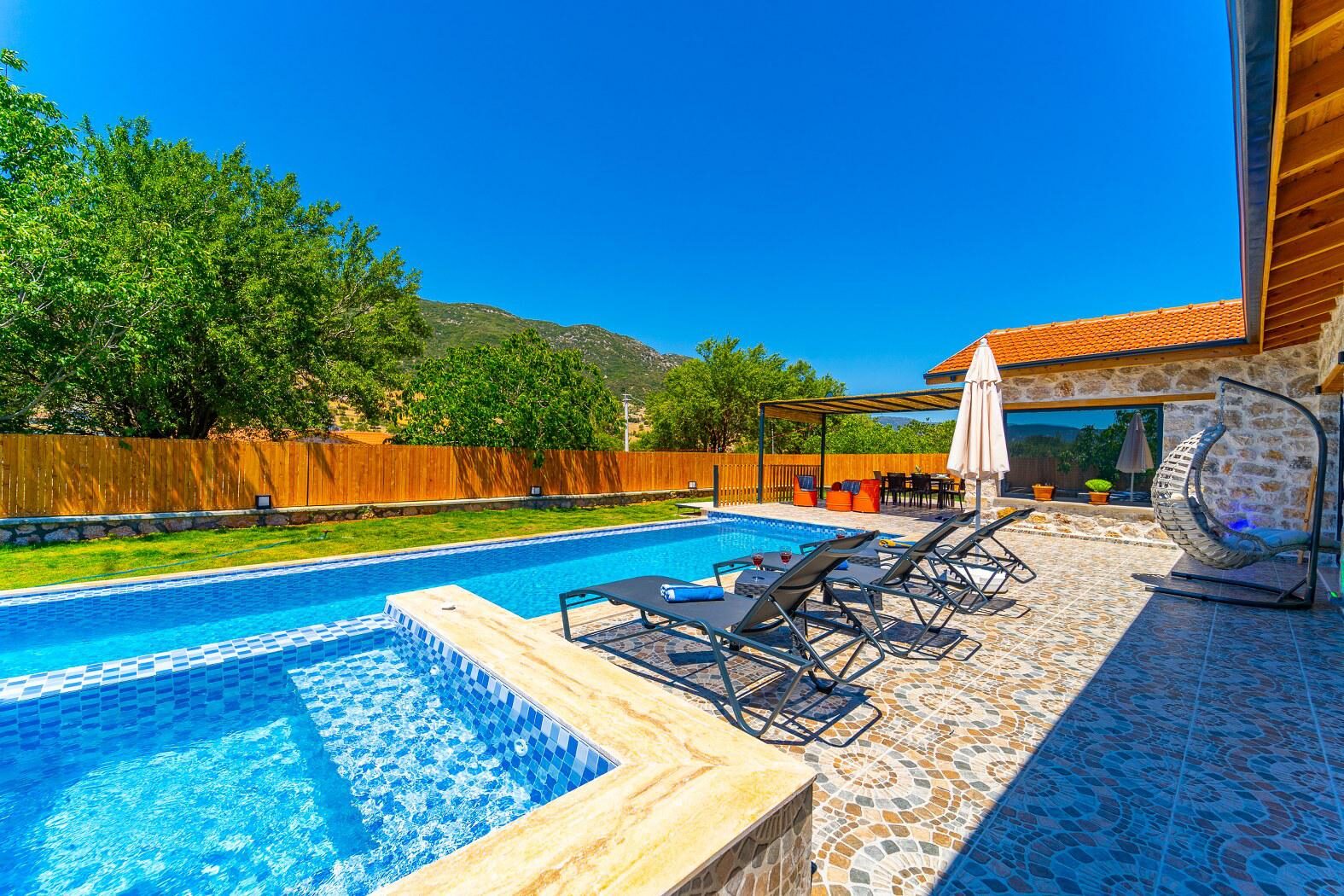 Villa Ceviziçi — 1