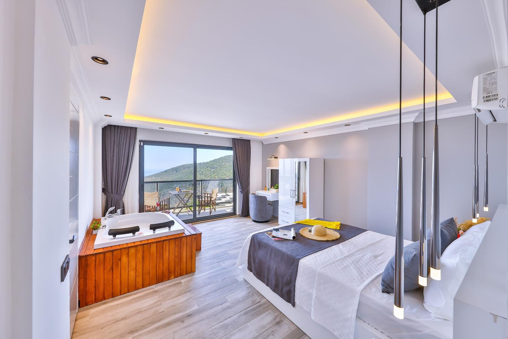 Villa Parle — 56