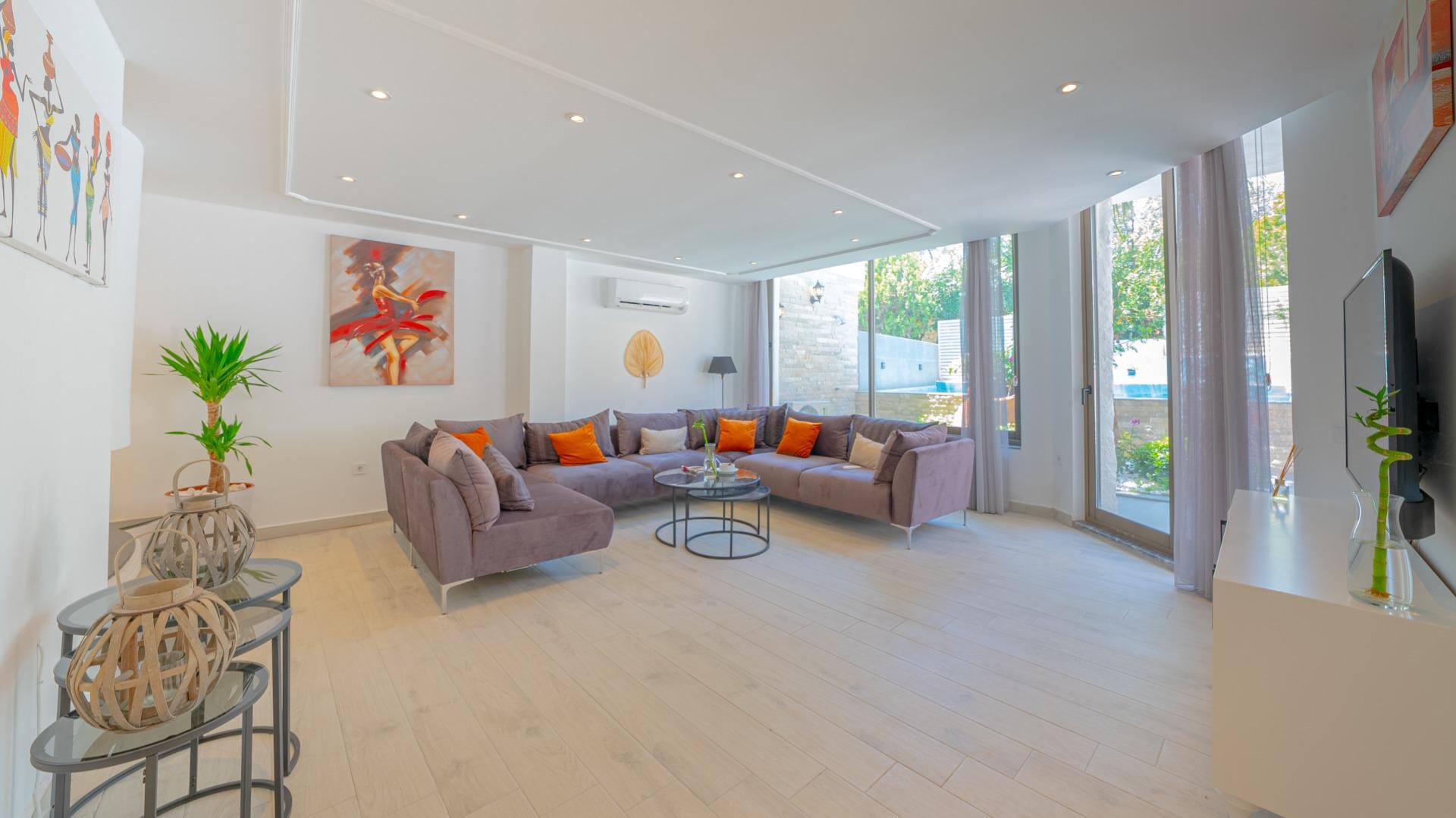Villa Orange — 46