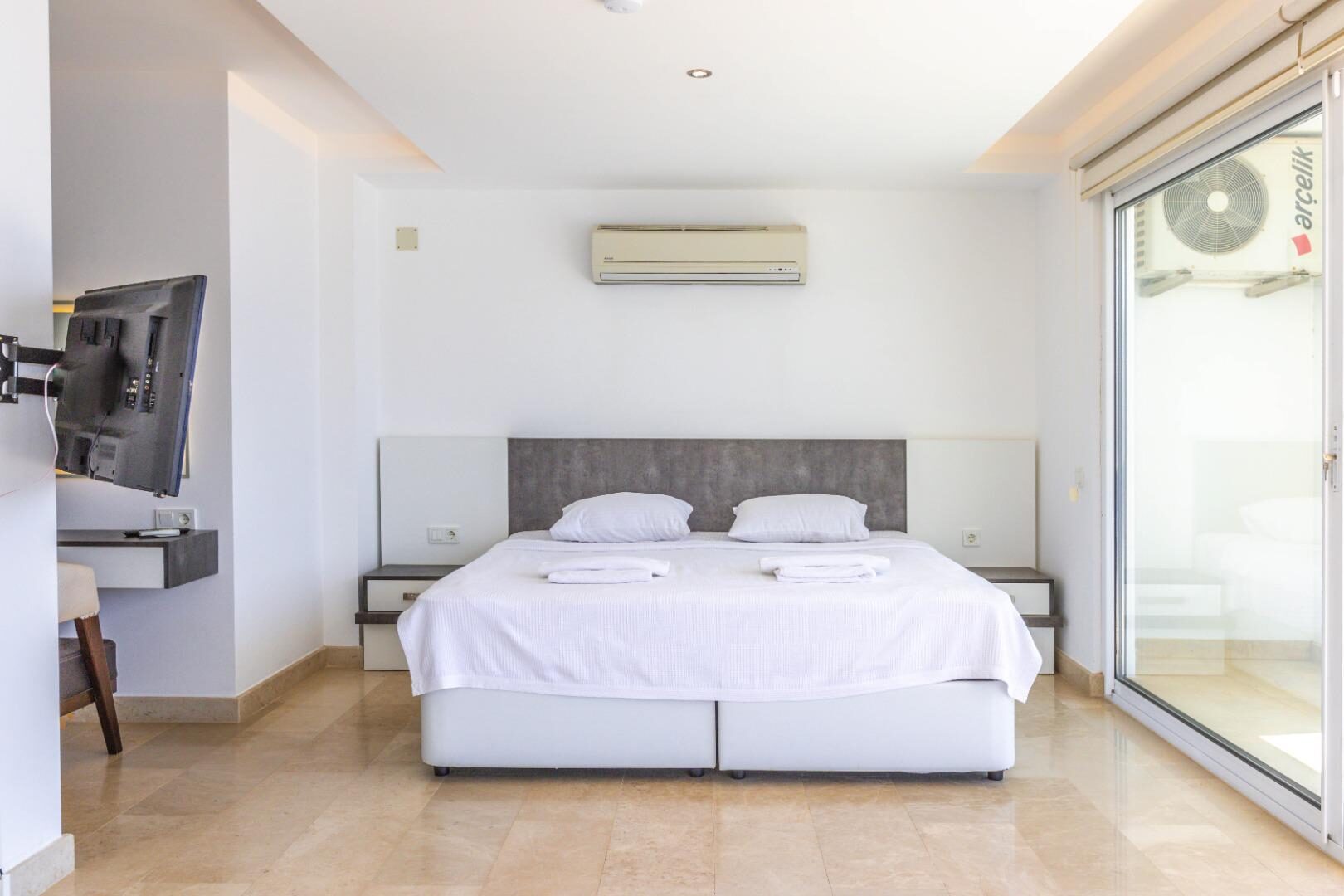 Villa Everes — 56