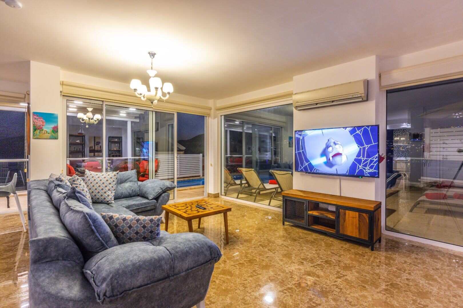 Villa Everes — 90