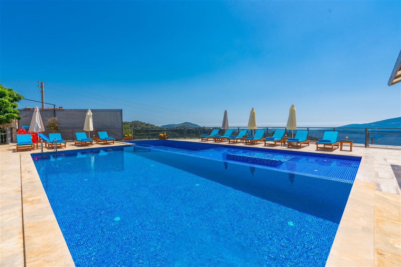 Villa Kral — 152