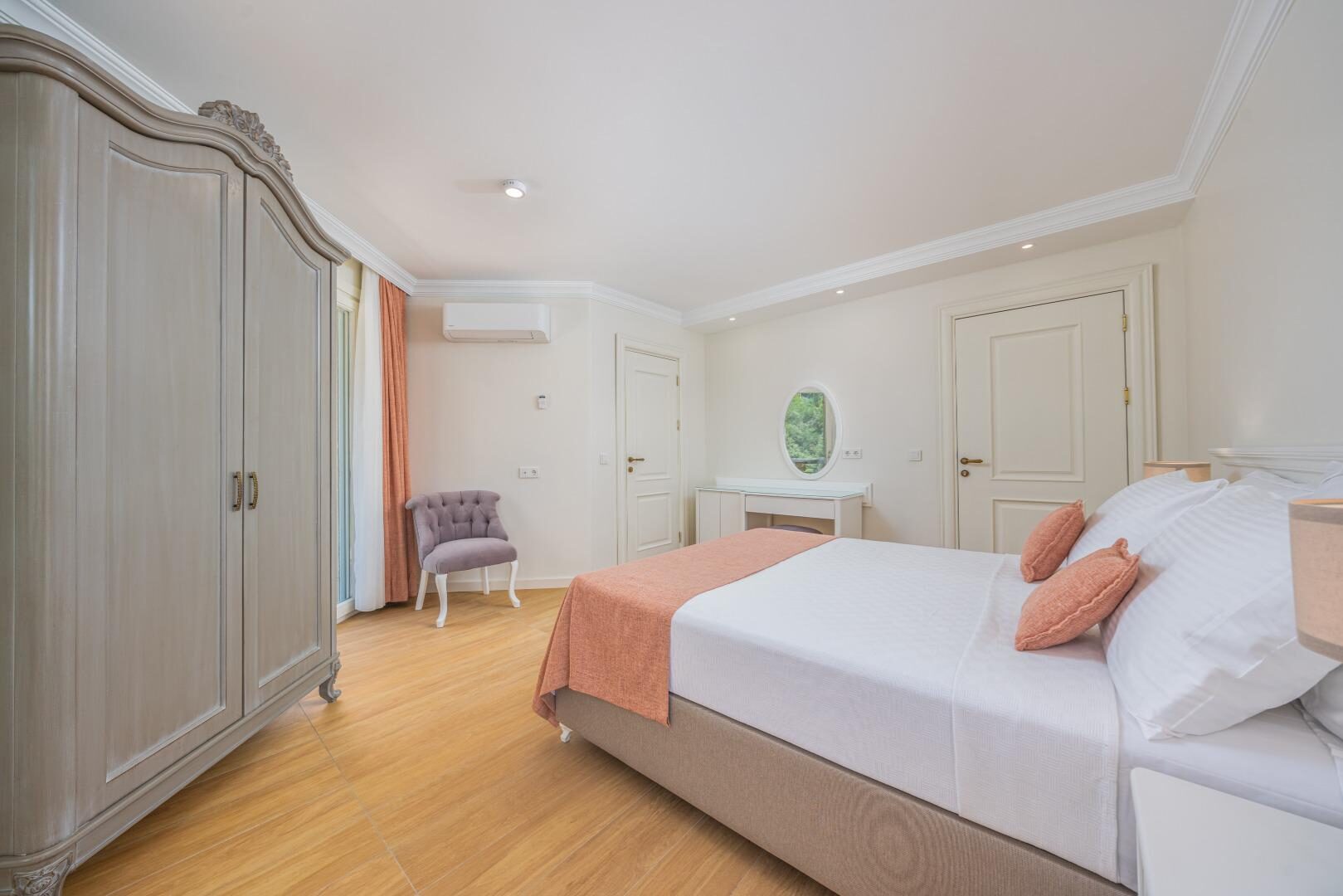 Villa Grande — 70