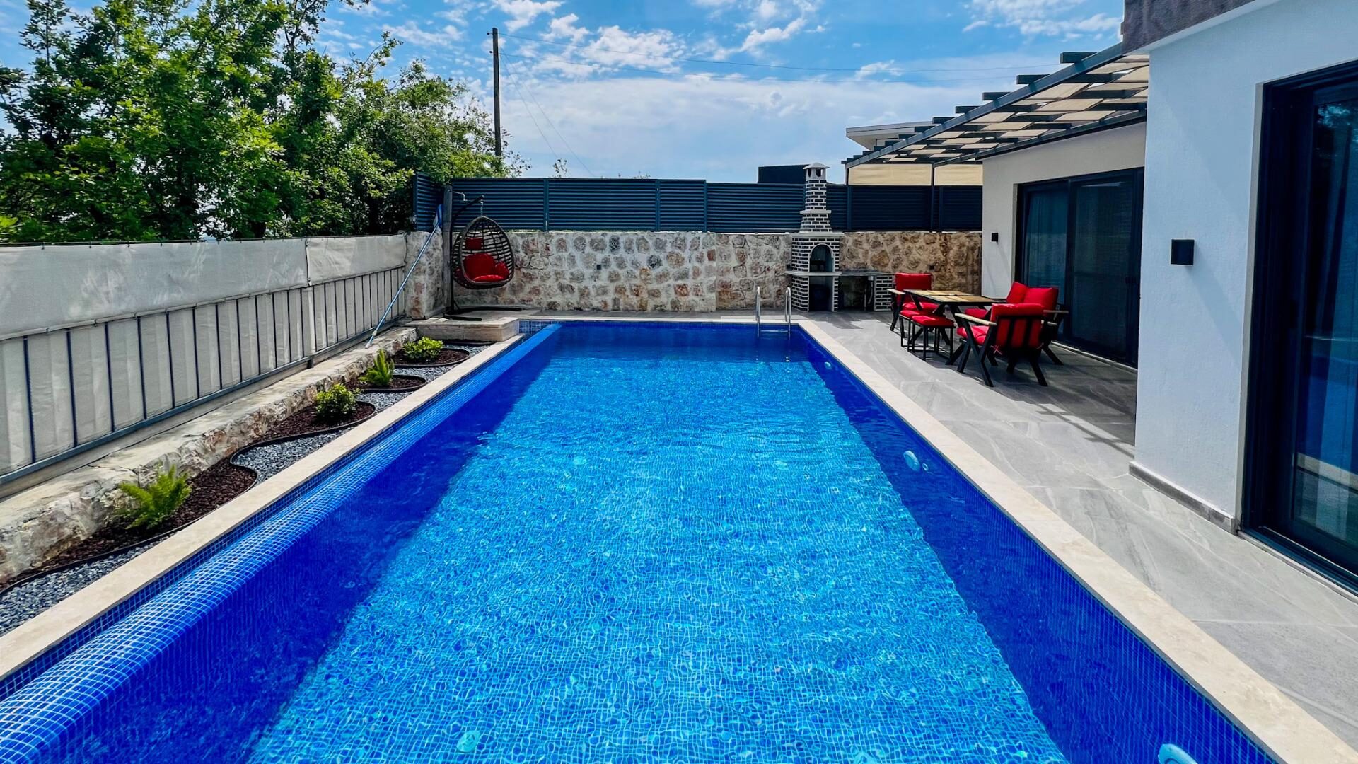 Villa Lantana — 17