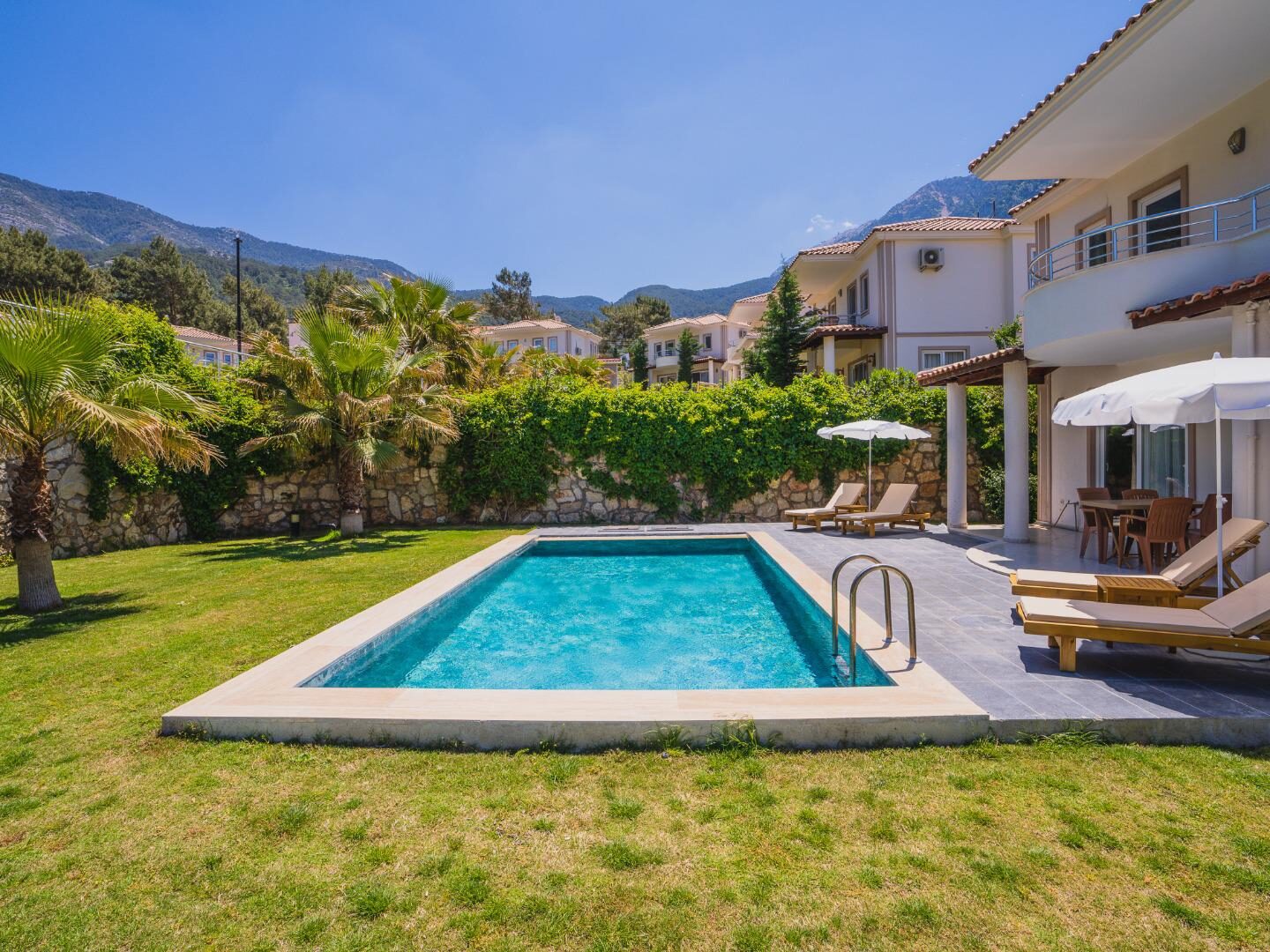 Villa Royal Ovacık 11 — 8