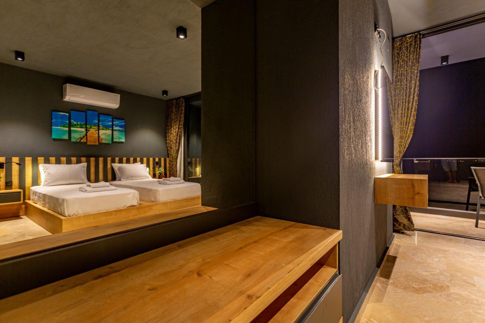 Villa Likya Black — 56