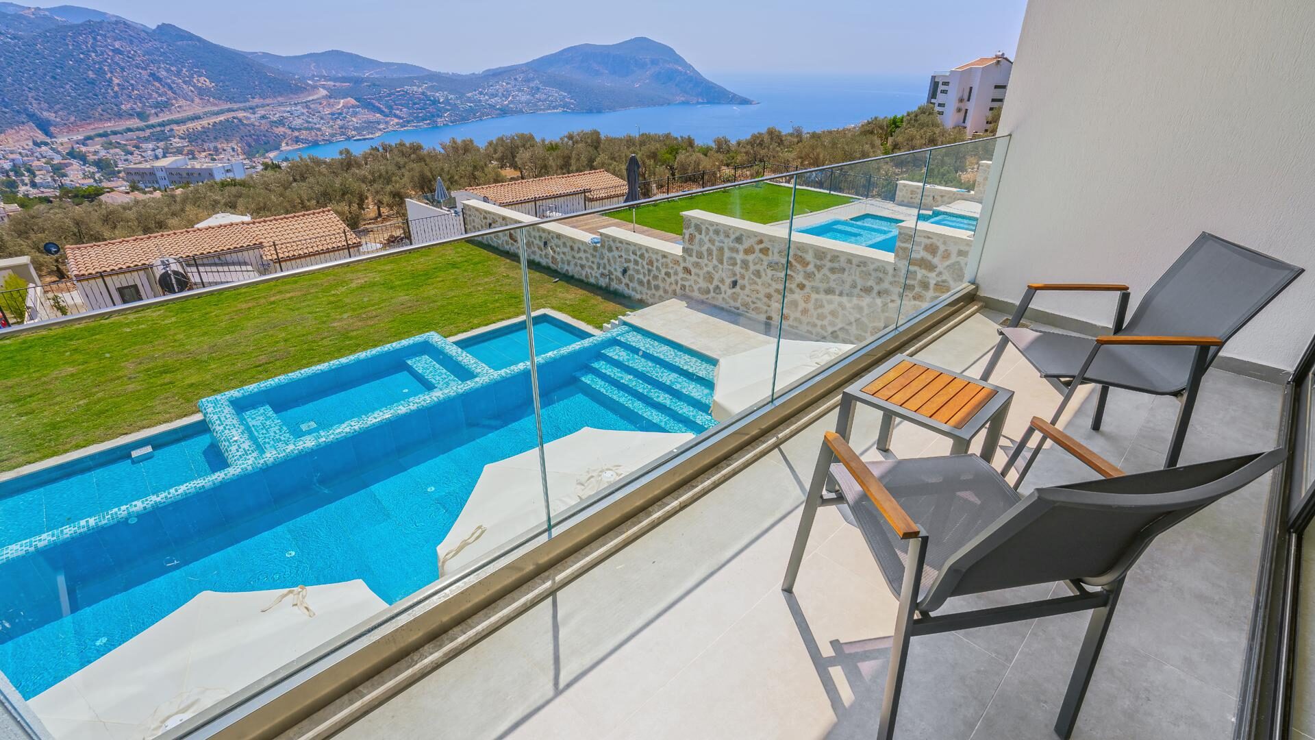 Villa Lion — 42