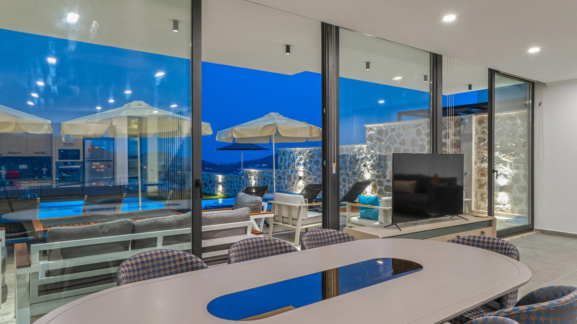 Villa Lion — 63