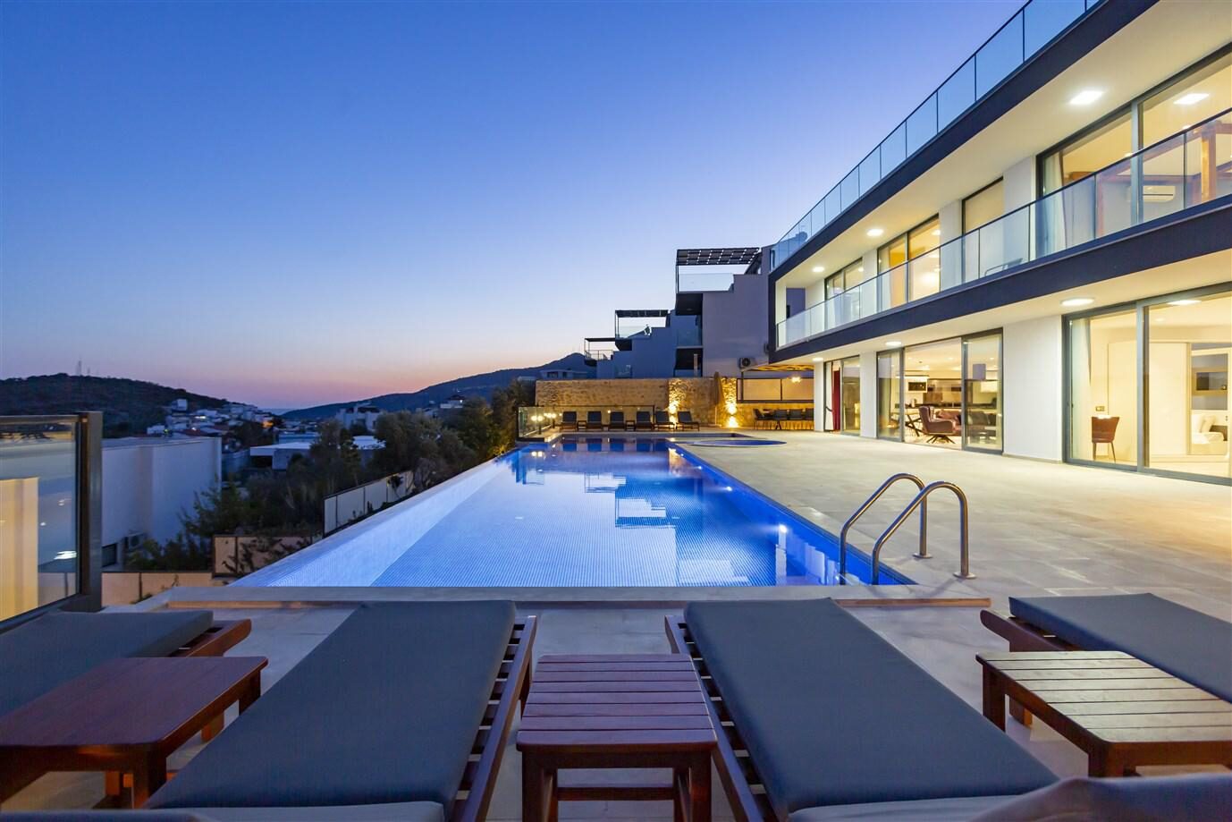Villa Tigra — 2