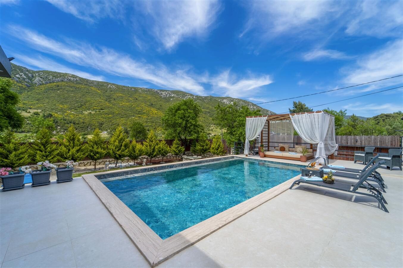 Villa Zemra — 10