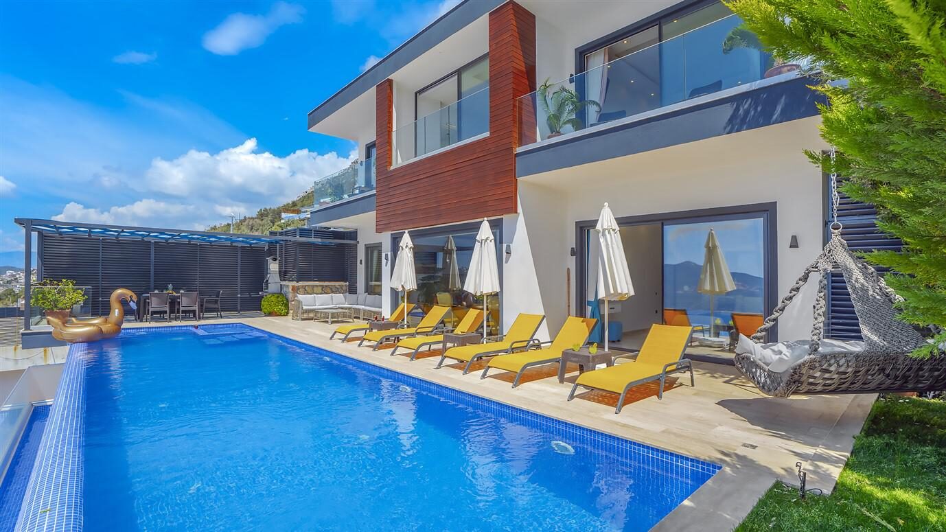 Villa Royal — 6