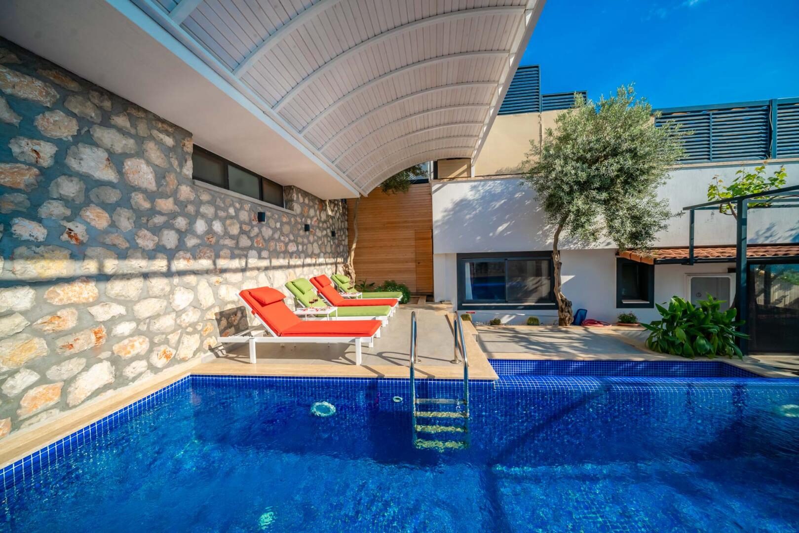Villa Therapy Aqua — 8
