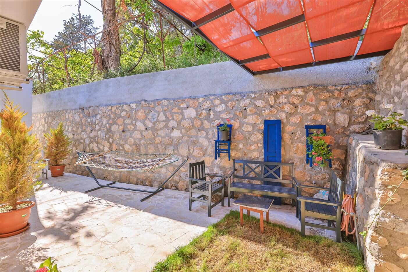 Villa İconus — 17