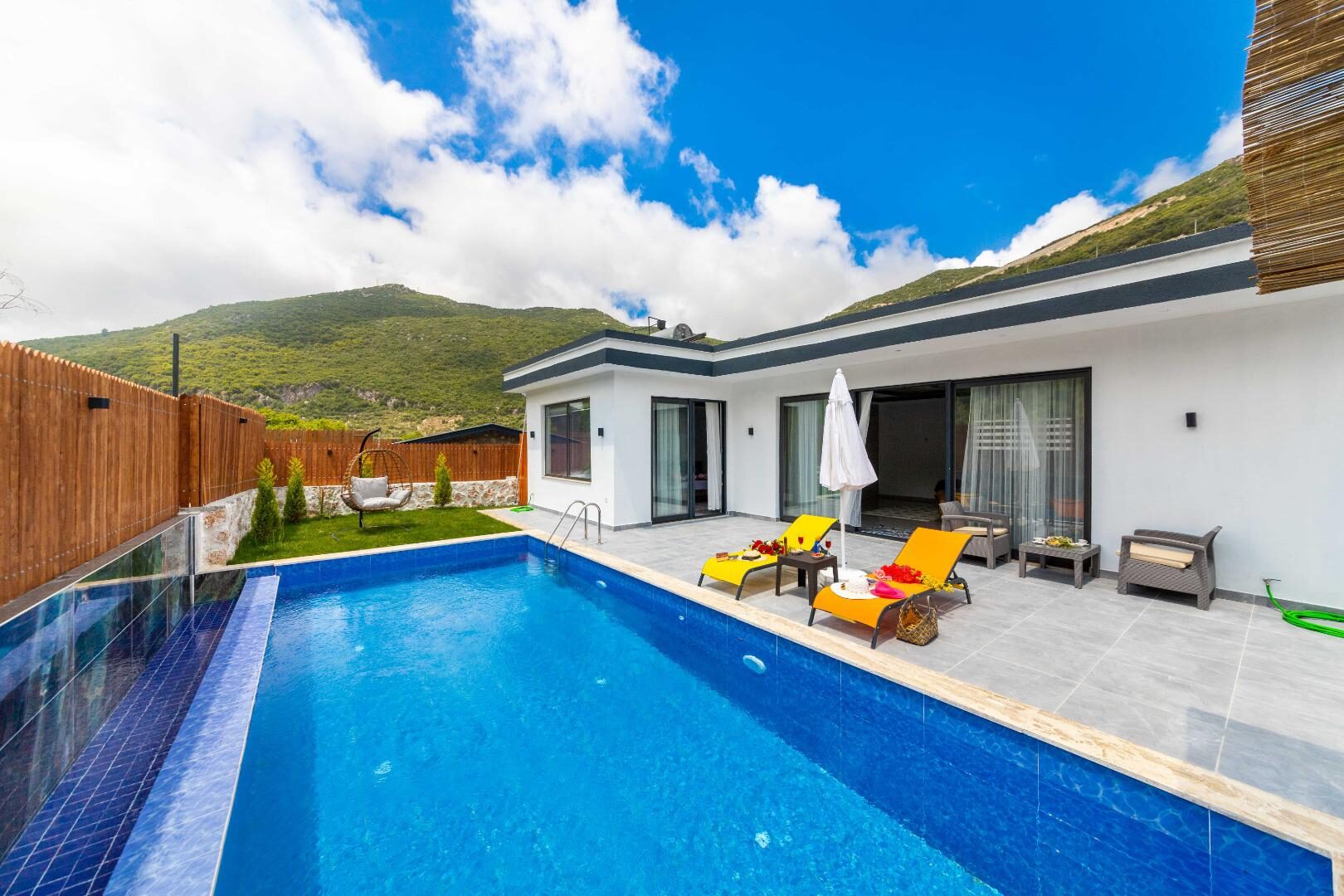 Villa Cika 5 — 1