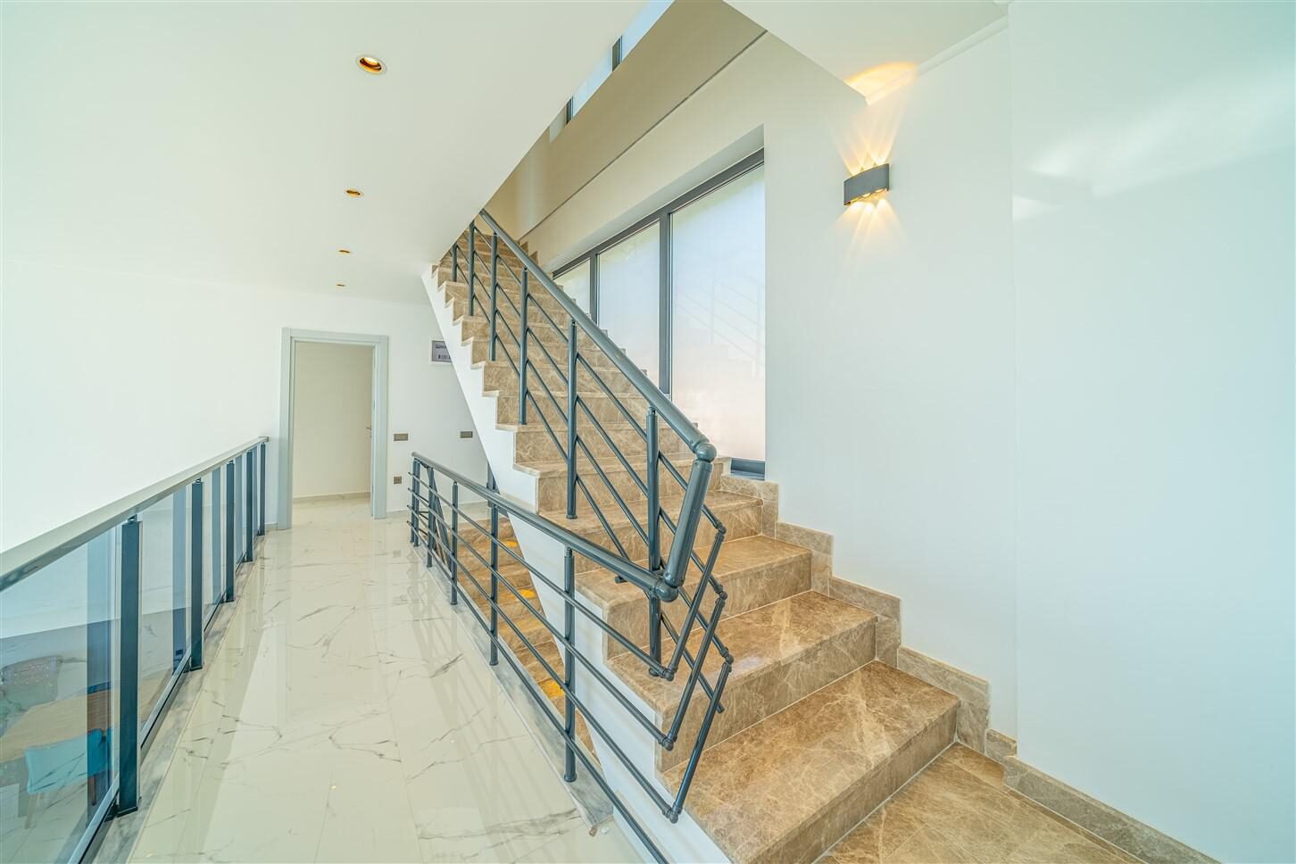 Villa Grey Falcon — 56