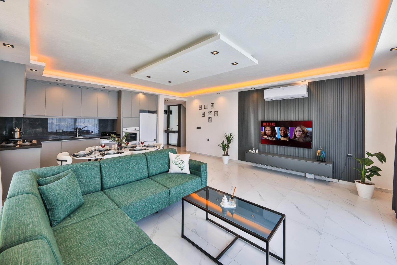 Villa Simurg — 42