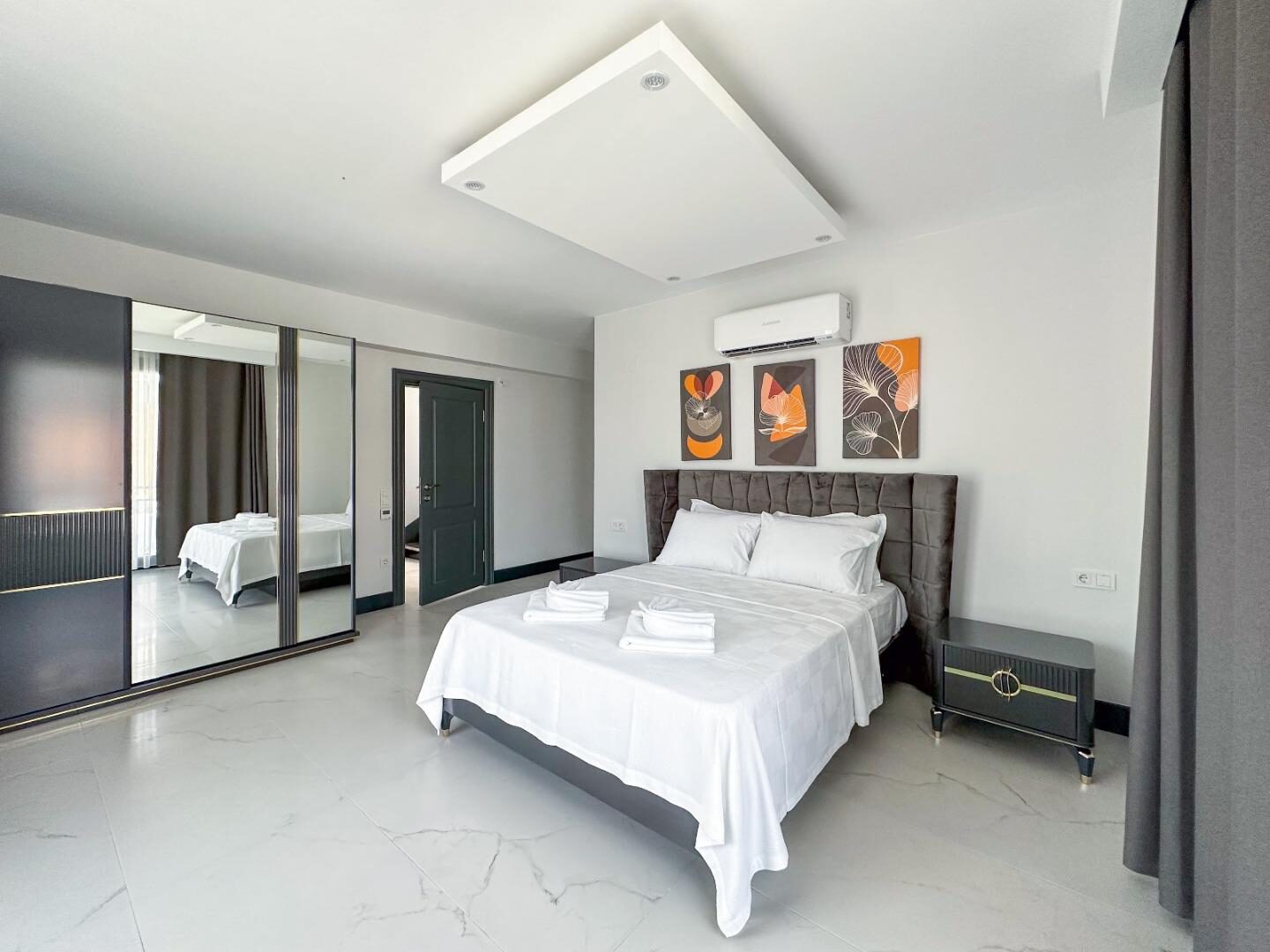Villa Galaksi Mars 2 — 30