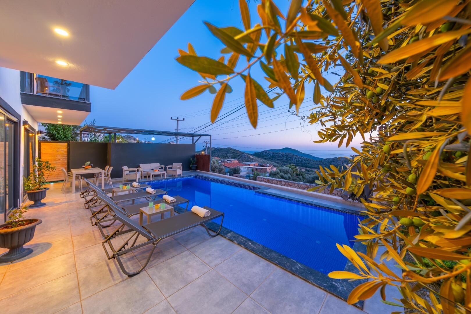 Villa Zemheri — 11
