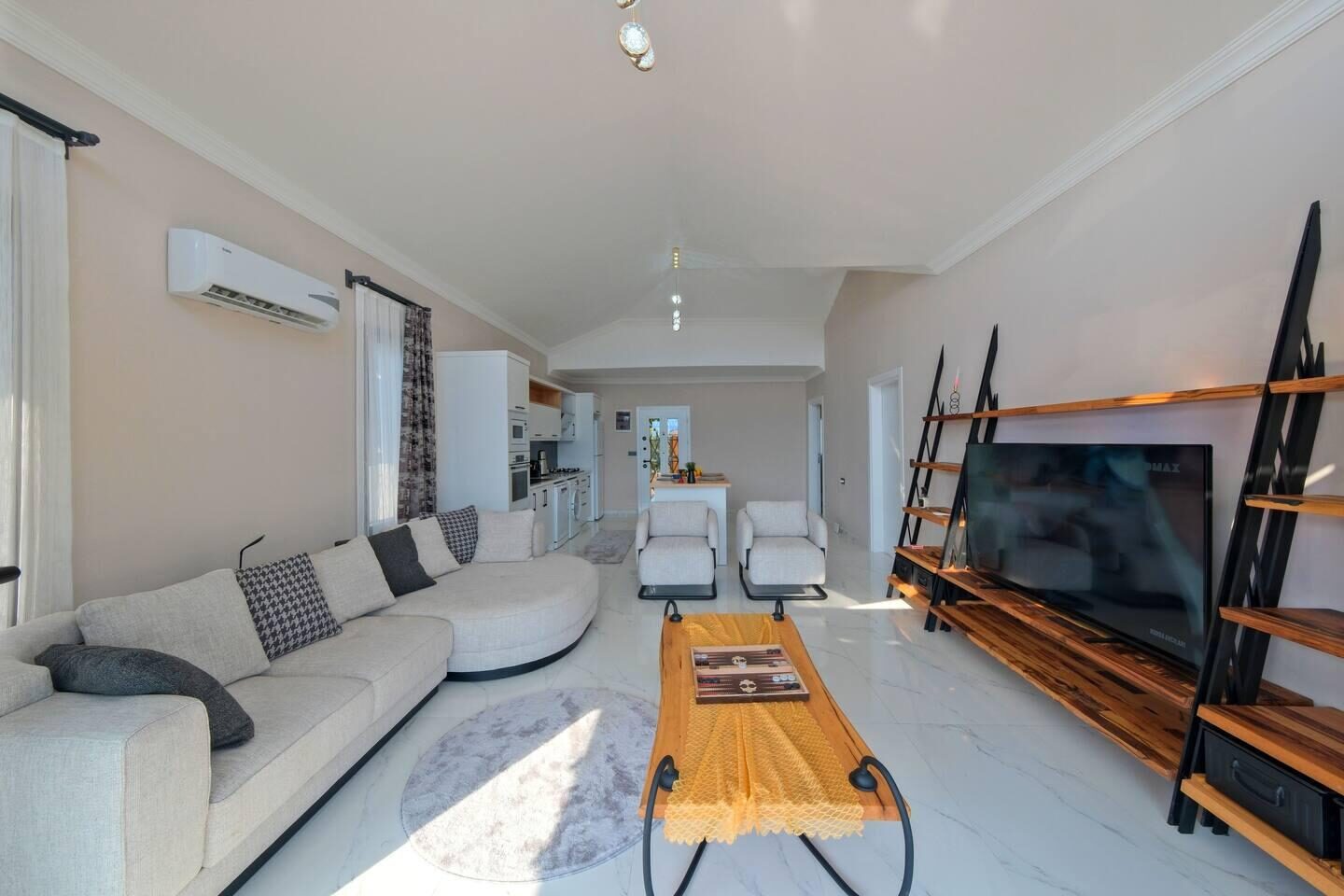 Villa Arel House — 29