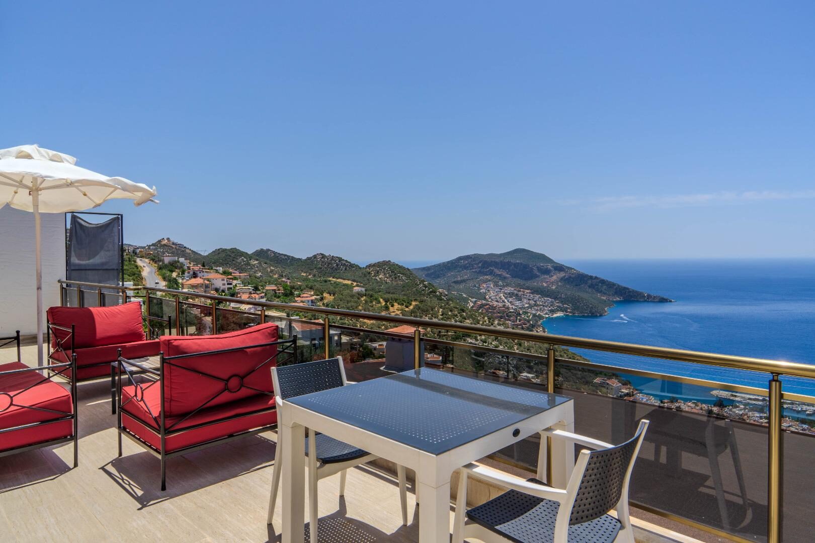 Villa Patika 6 — 10