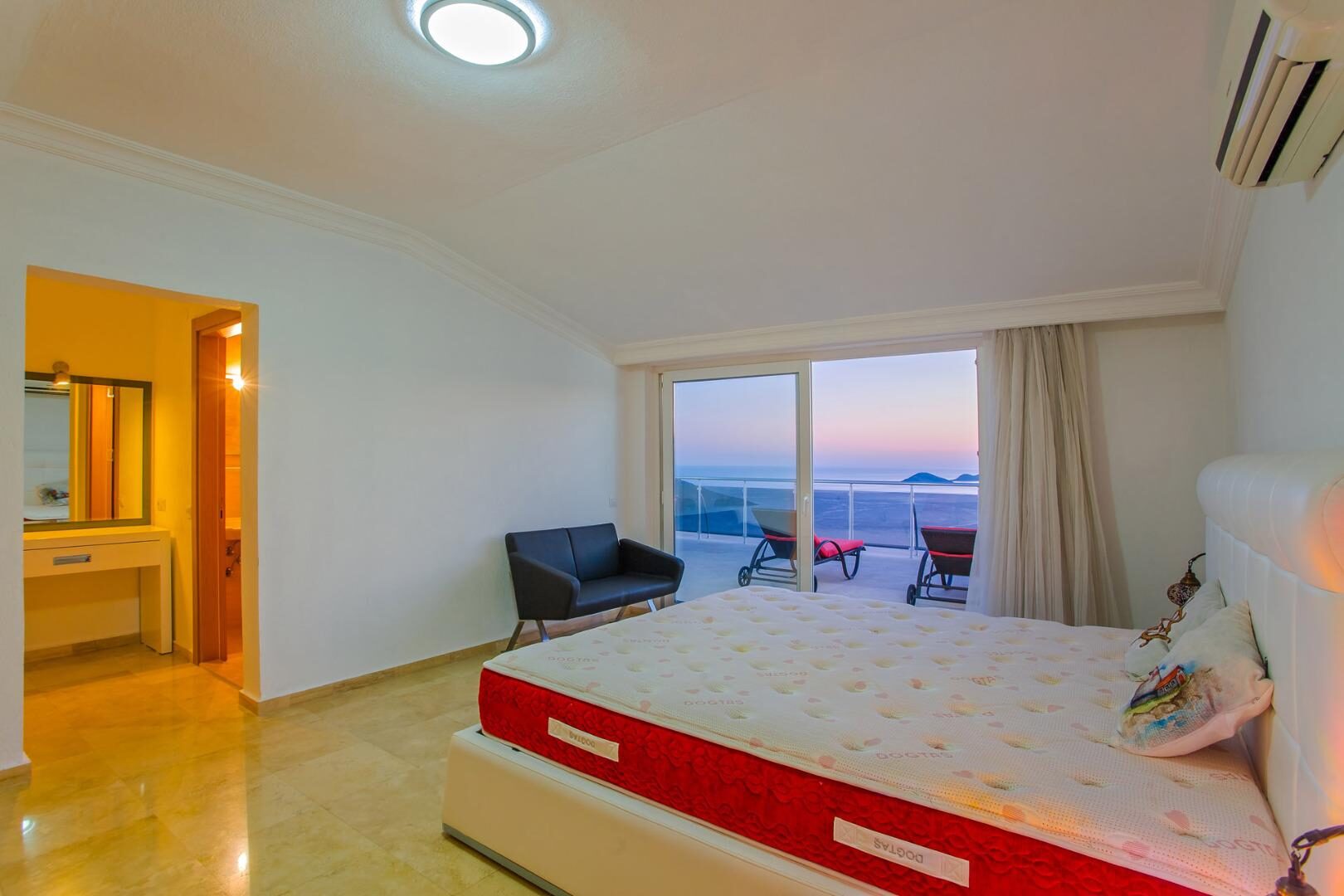 Villa Yirmi — 110
