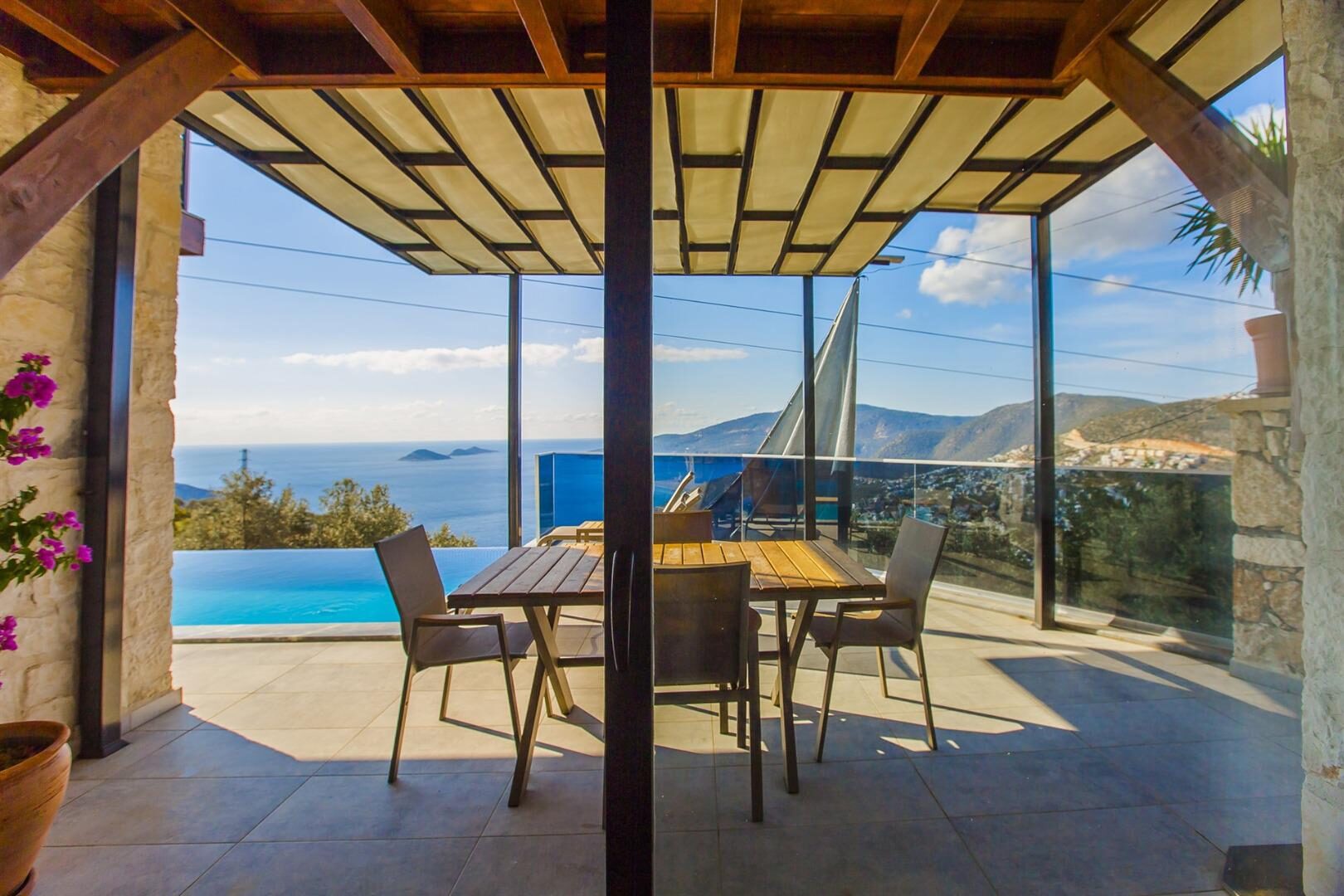Villa Blue Vista — 8