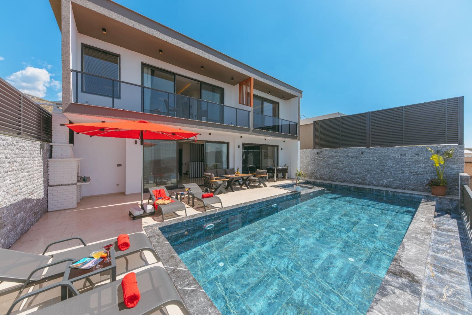 Villa Xanadu — 29