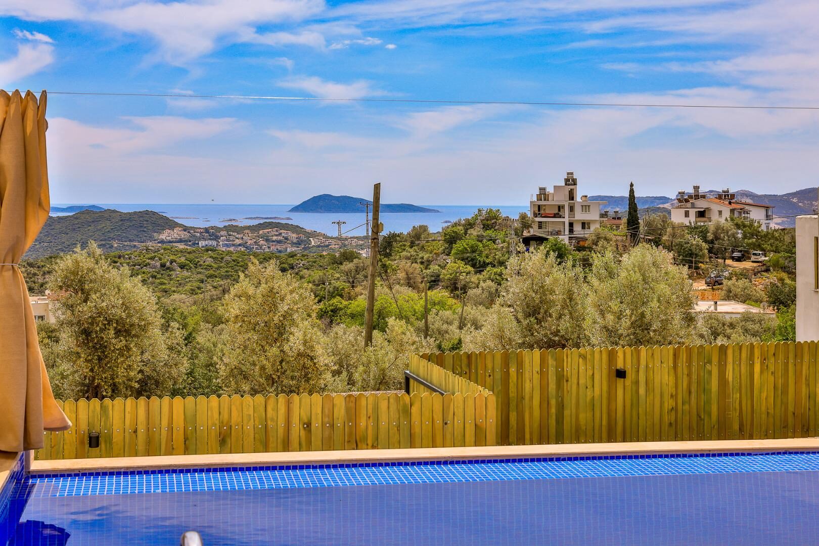 Villa Albedo Blue — 27