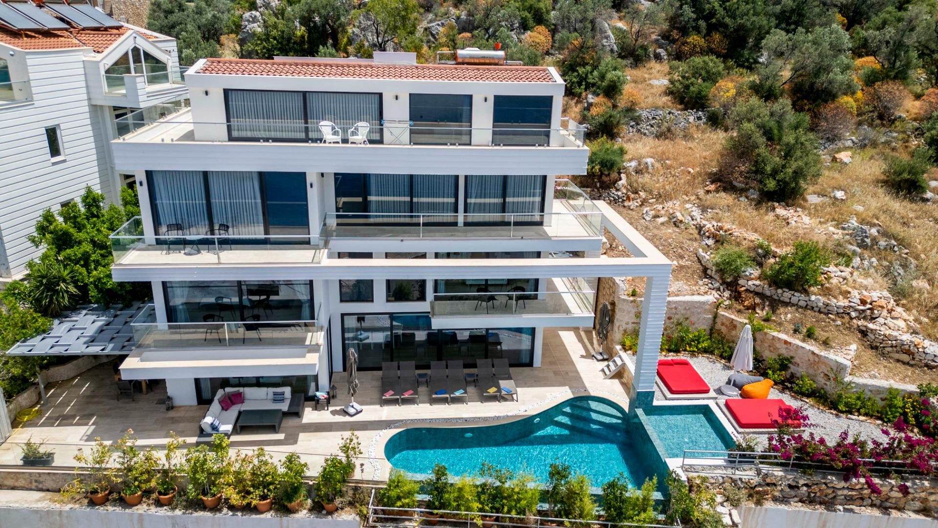 Villa Lumineux — 4