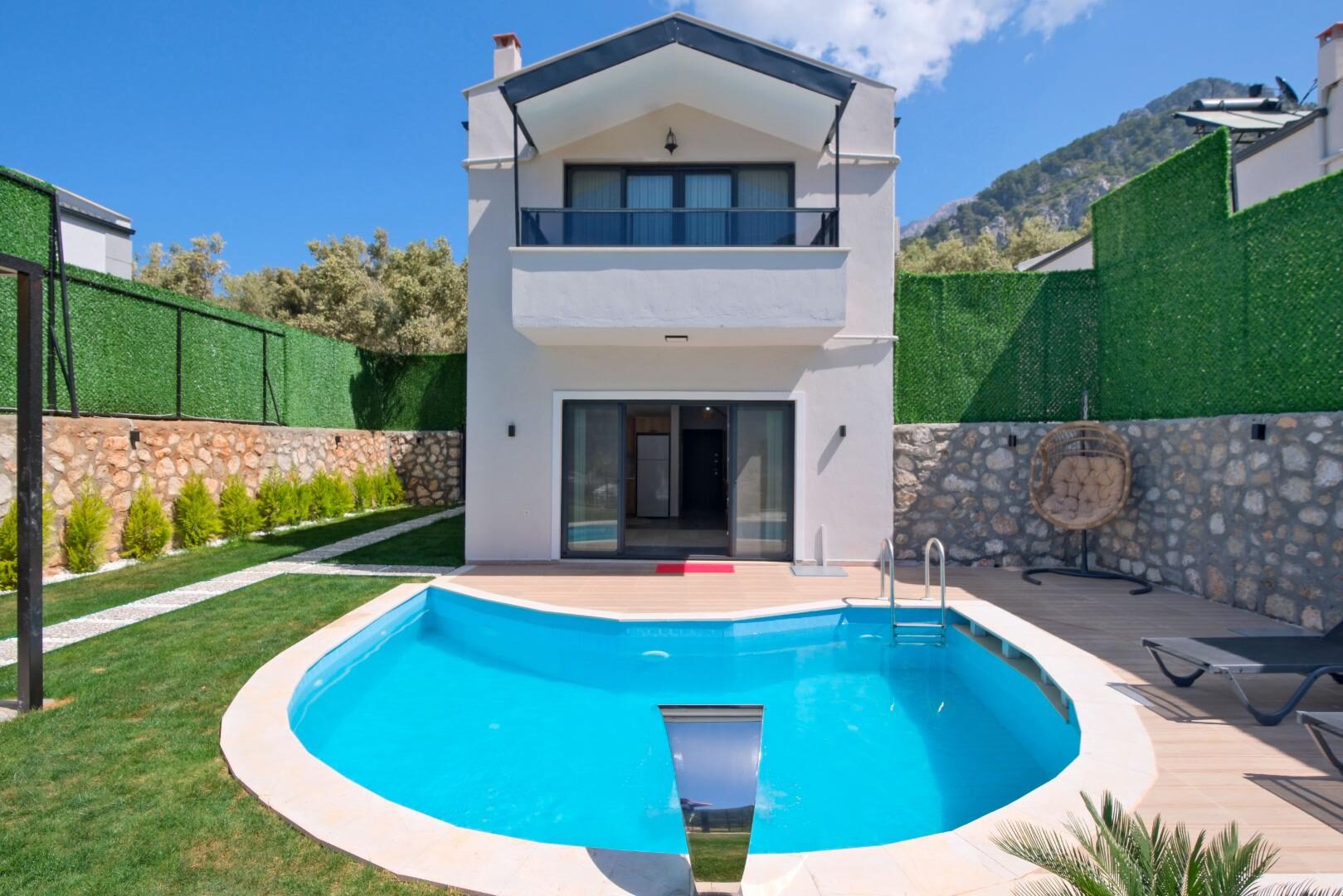 Villa Luna — 8