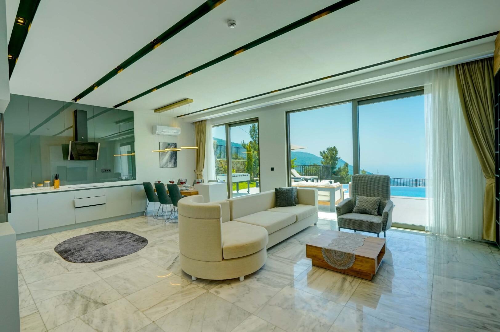 Villa Mercury 9 — 11