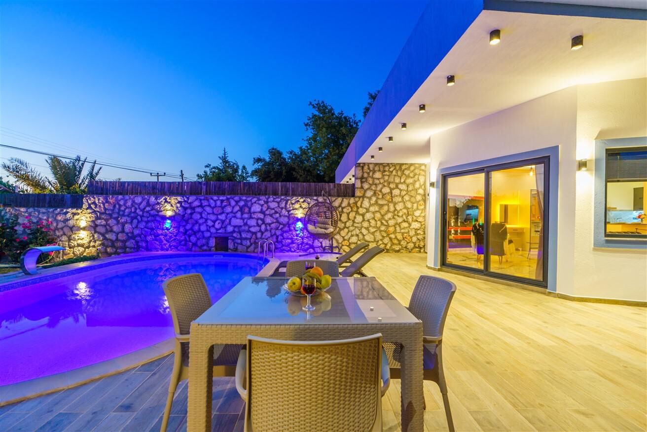 Villa Yek — 8