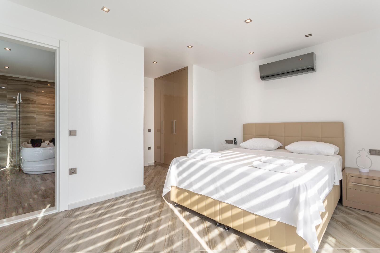Villa Seascape — 28