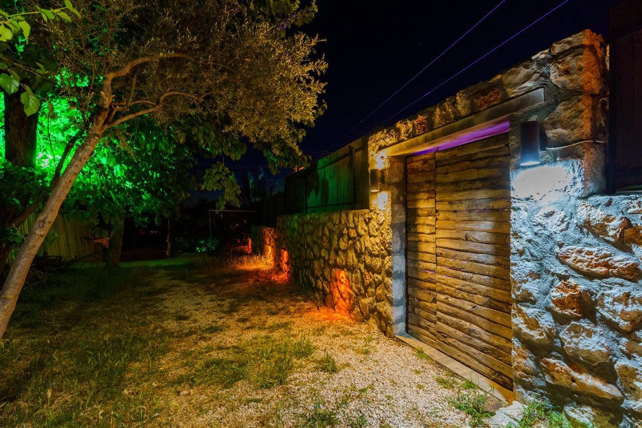 Villa Yek — 56