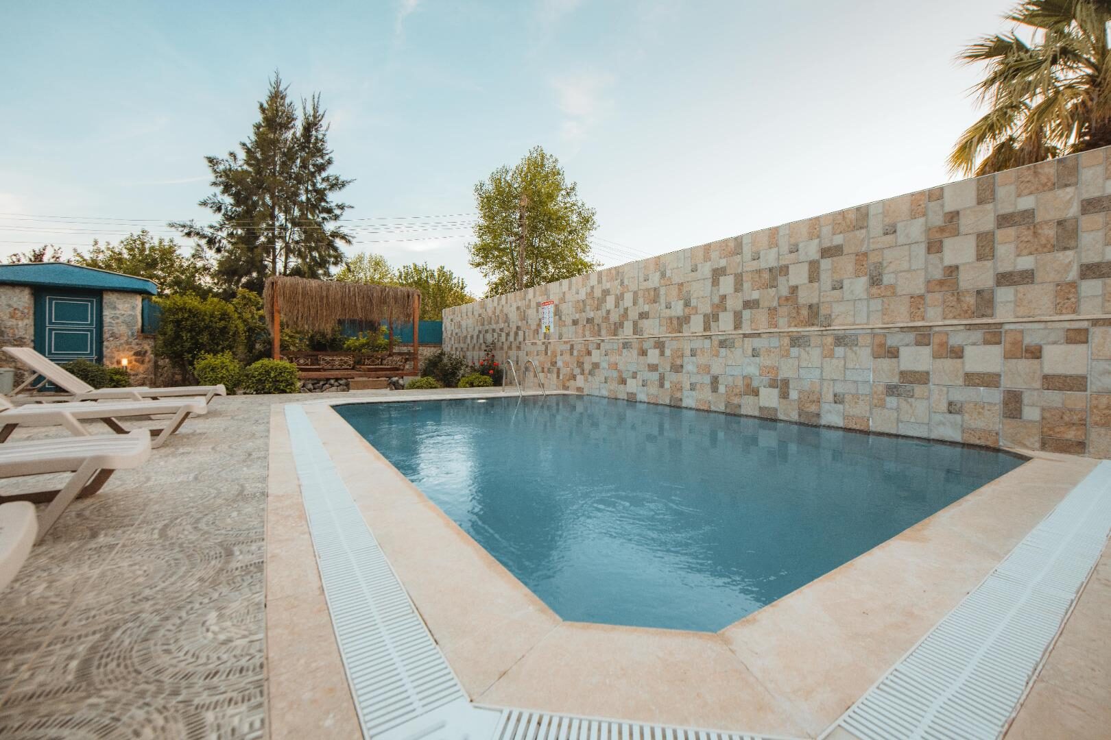 Villa Devina — 16
