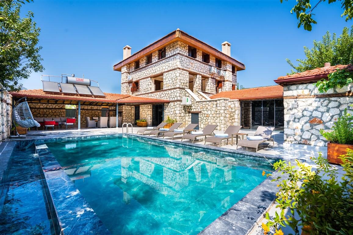Villa Şah Bezirgan — 2