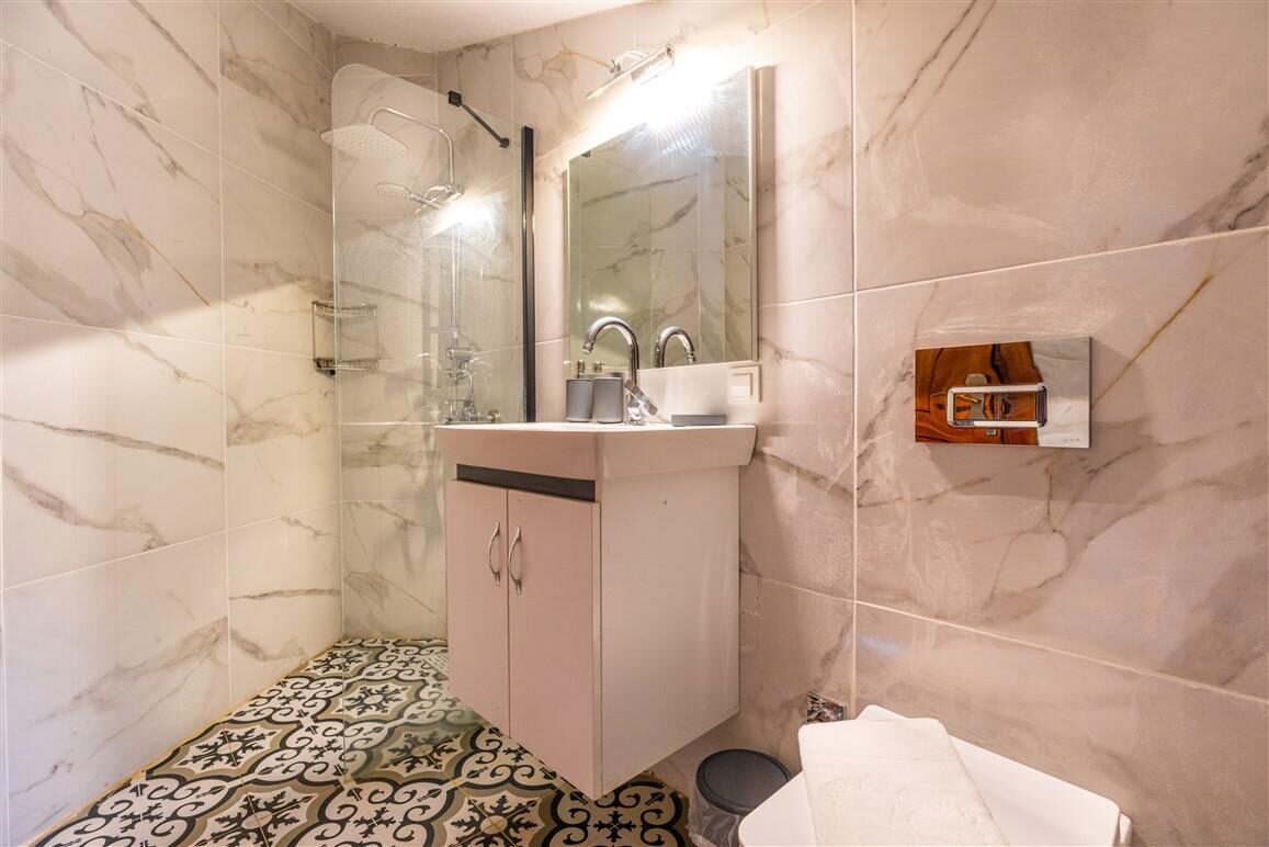 Villa Şah Bezirgan — 36