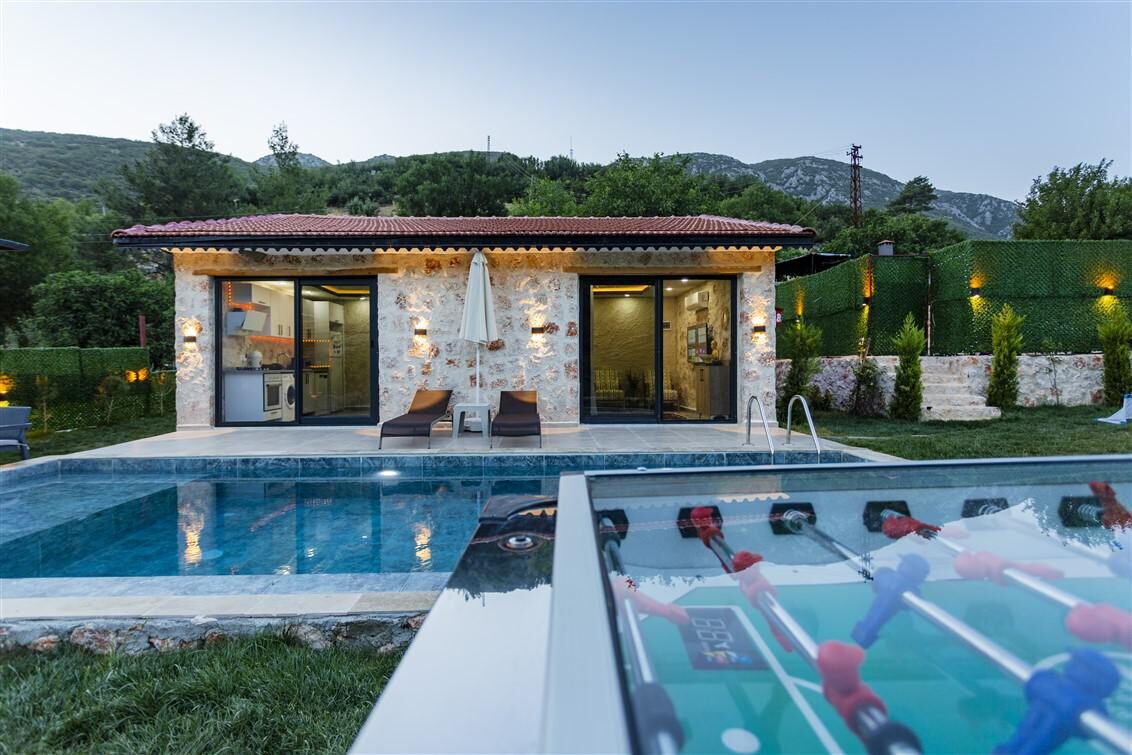Villa Menesa — 12