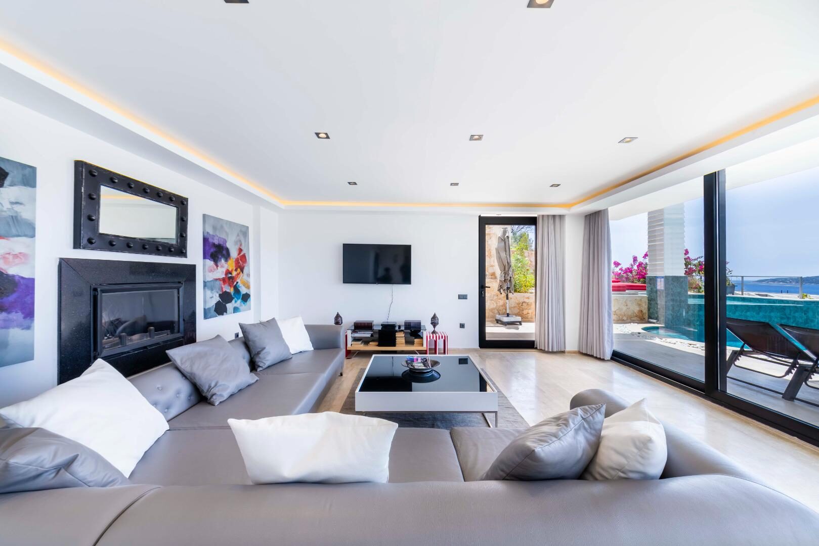 Villa Lumineux — 57