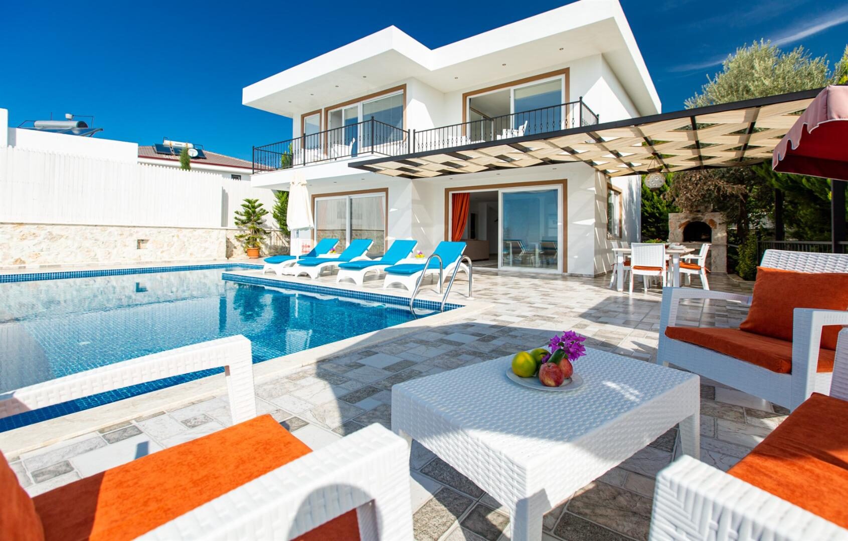 Villa Eslem Üzümlü — 1