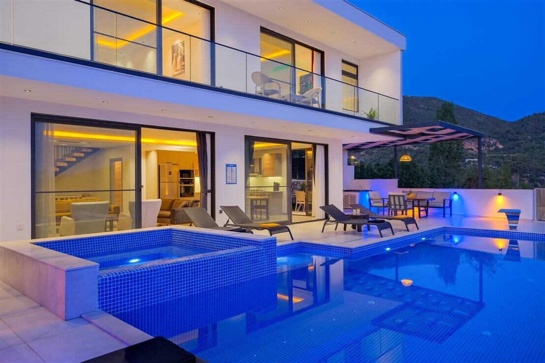 Villa Dolce Deluxe — 5