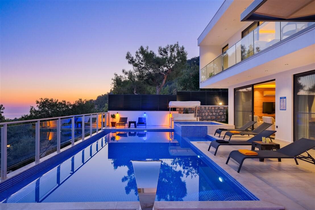 Villa Dolce Deluxe — 8