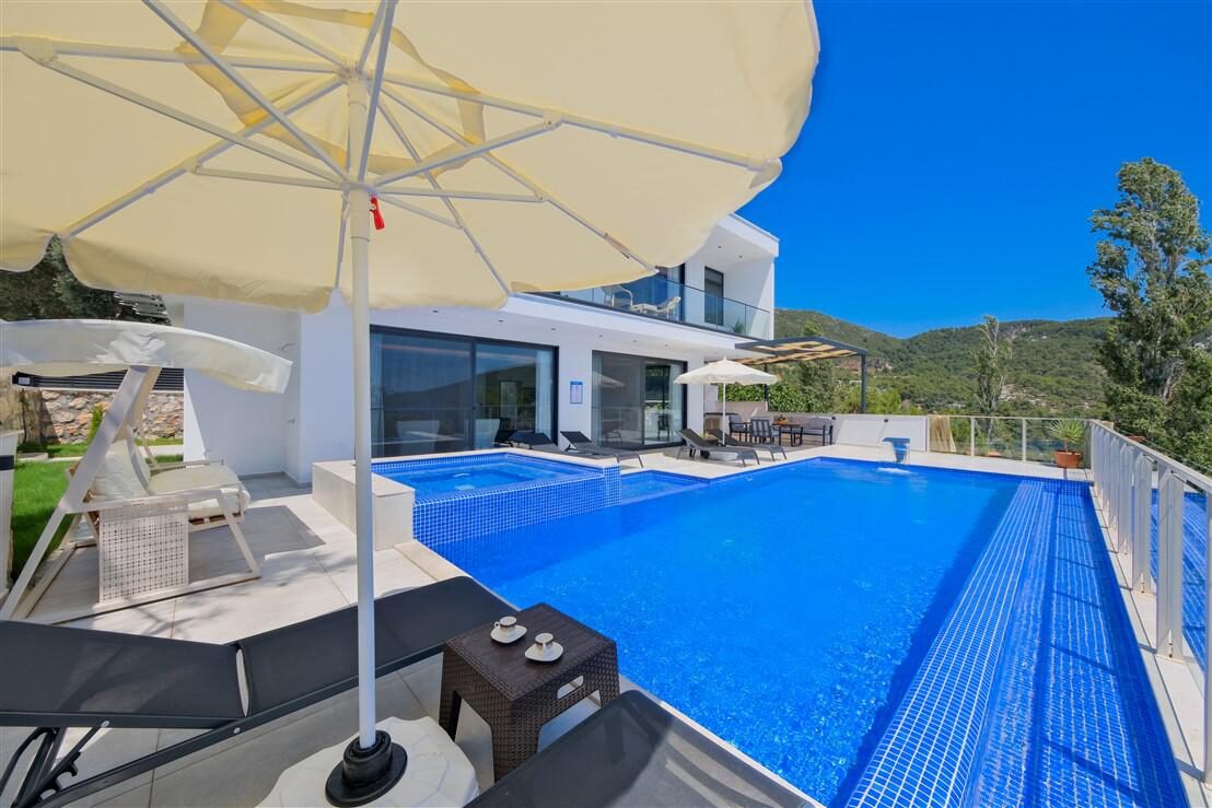 Villa Dolce Deluxe — 16